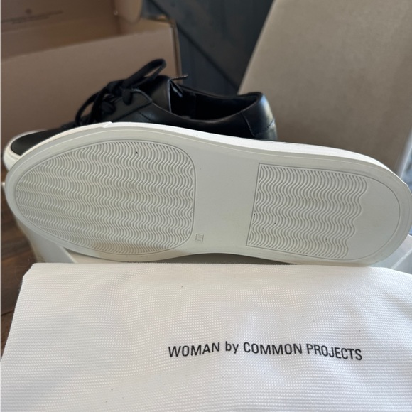 Common Projects Original Achilles Low Sneaker (Women) - Picture 3 of 7